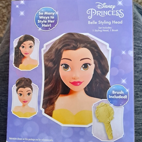 DISNEY PRINCESS Belle Styling Head - Picture 3 of 3